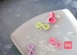 Cute Illustration of how to make a clown 3