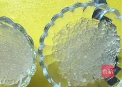 Illustration of how to make golden mango fresh milk sago dew 10