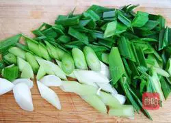 Illustration of how to make stir-fried beef cooked by ancestors 6