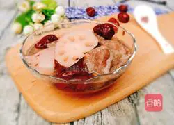 Illustration of how to make red date, lotus root and pork ribs soup 15