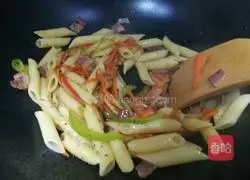 Illustration of how to make bacon pasta 5