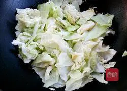 炝Illustration of how to make fried cabbage 8