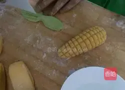 Illustration of how to make colorful vegetable and corn steamed buns 8