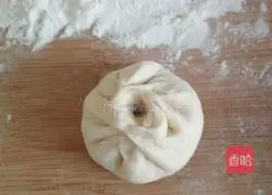 Illustration of how to make pork soup dumplings 16