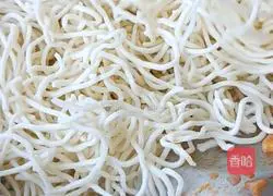 Illustration of how to make fried noodles 10