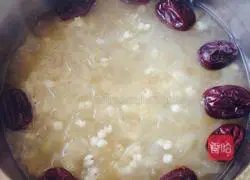  Illustration of how to make Tremella Soup 8