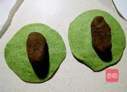 Illustration of how to make green leaf bean paste buns 12