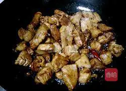 Illustration of how to make Roujiamo 5