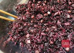 Illustration of how to make colorful Shaomai 1