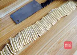 Illustration of how to make tomato and egg noodles 8