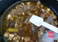 Illustration of how to make Roujiamo (steamed bun version) 12