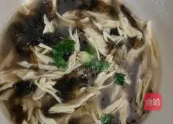 Illustration of how to make seaweed and bean curd soup 4
