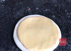 Illustration of how to make sunflower steamed buns 4