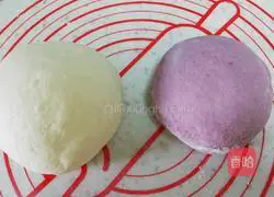 Illustration of how to make two-color purple sweet potato buns 3