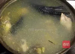 Illustration of how to make matsutake chicken soup 2