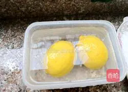 Honey Lemon Tea Recipe Illustration 3