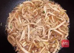 Illustration of how to make duck liver mushroom noodle soup 6