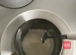 Illustration of how to make goat milk jelly cat snacks 6