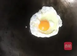 Illustration of how to make pork belly and egg noodles 2