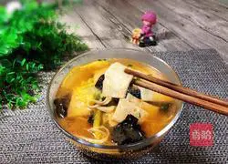 Illustration of how to make fish cake soup 17