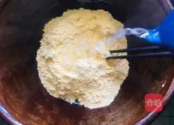 Illustration of how to make vegetable cornmeal steamed buns 1