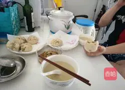 Illustration of how to make green radish meat buns 20
