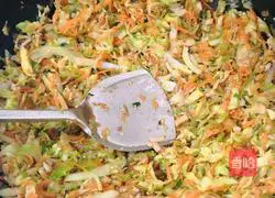 Illustration of how to make Beijing steamed buns 6