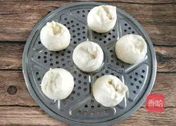 Illustration of how to make flowering steamed buns 17