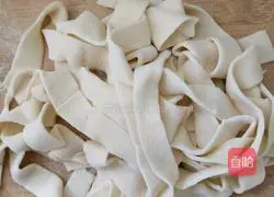 Illustration of how to make Alligana Sauce Noodles 1