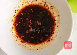 Illustration of how to make spinach and chicken noodles 3