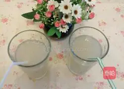 Illustration of how to make pear juice 5