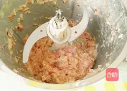 White radish and peanut beef meatball soup recipe 9