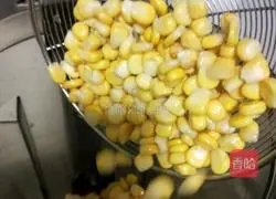 Freshly squeezed corn juice recipe 3