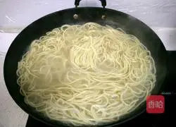 Illustration of hot dry noodles 4