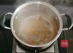 Illustration of how to make egg hibiscus noodles (baby food supplement) 8