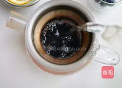 Illustration of how to make Sprite Oolong Lemon Drink 2