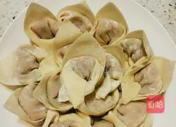 Pork and celery wonton recipe 5