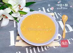 Illustration of how to make Ginkgo Lotus Root and Tremella Soup (strengthening the spleen and nourishing the skin) 12