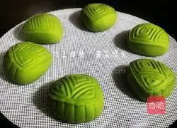 Illustration of how to make spinach steamed buns 9