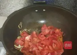 Illustration of hand-made tomato and egg noodles 12