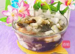 Illustration of how to make white radish, seaweed and white fungus soup 12