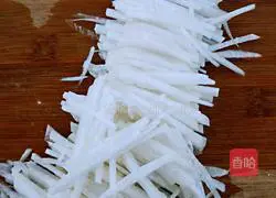 Illustration of how to make white radish soup 2