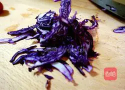 Qingdao#Purple Cabbage Broccoli Mixed Salad #New Year's Eve Dinner Recipe Illustration 2