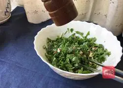 Cold dried fragrant Malantou#New Year's Eve dinner recipe illustration 10