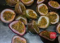 Passion Fruit Green Illustration of how to make orange honey lemonade 4