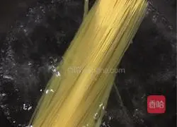 Illustration of how to make spaghetti with meat sauce 7