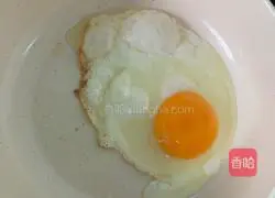 Illustration of how to make loofah and fish curd soup 2