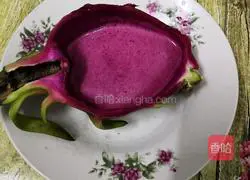 Illustration of how to make dragon fruit steamed eggs 5