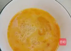 Illustration of how to make cabbage, egg and vermicelli stuffed buns 9