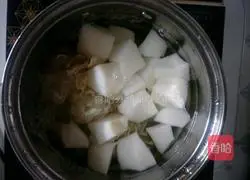 Illustration of how to make Qiuli Lily Soup 5